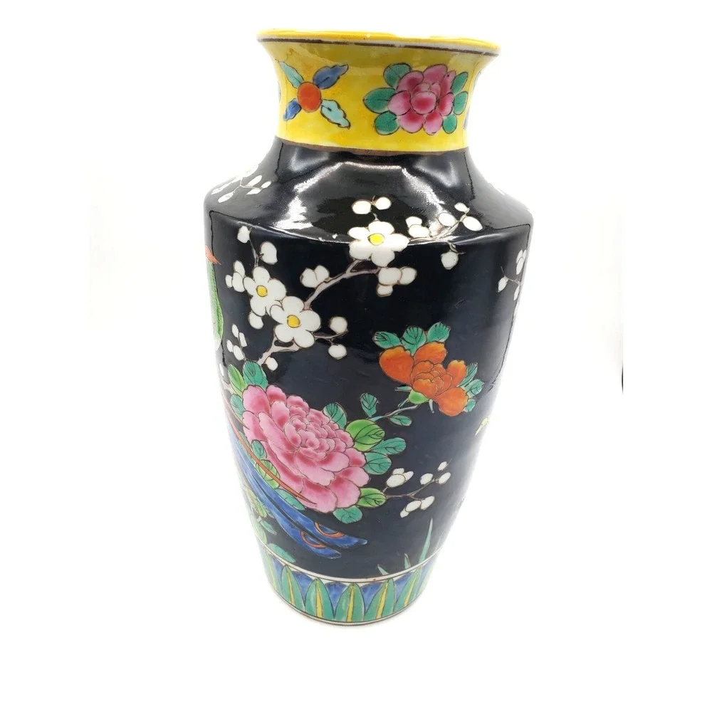 Vintage Japanese Hand Painted Enamel Porcelain Vase 12